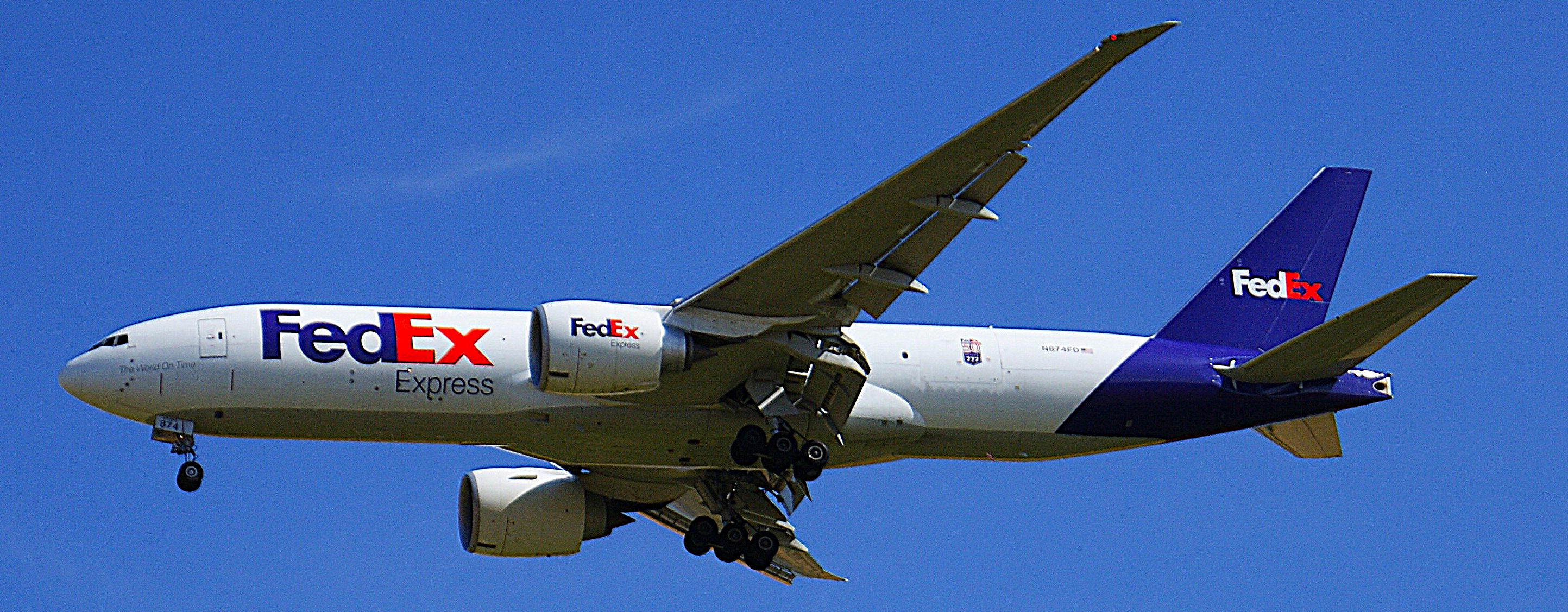 Spotting B777-F